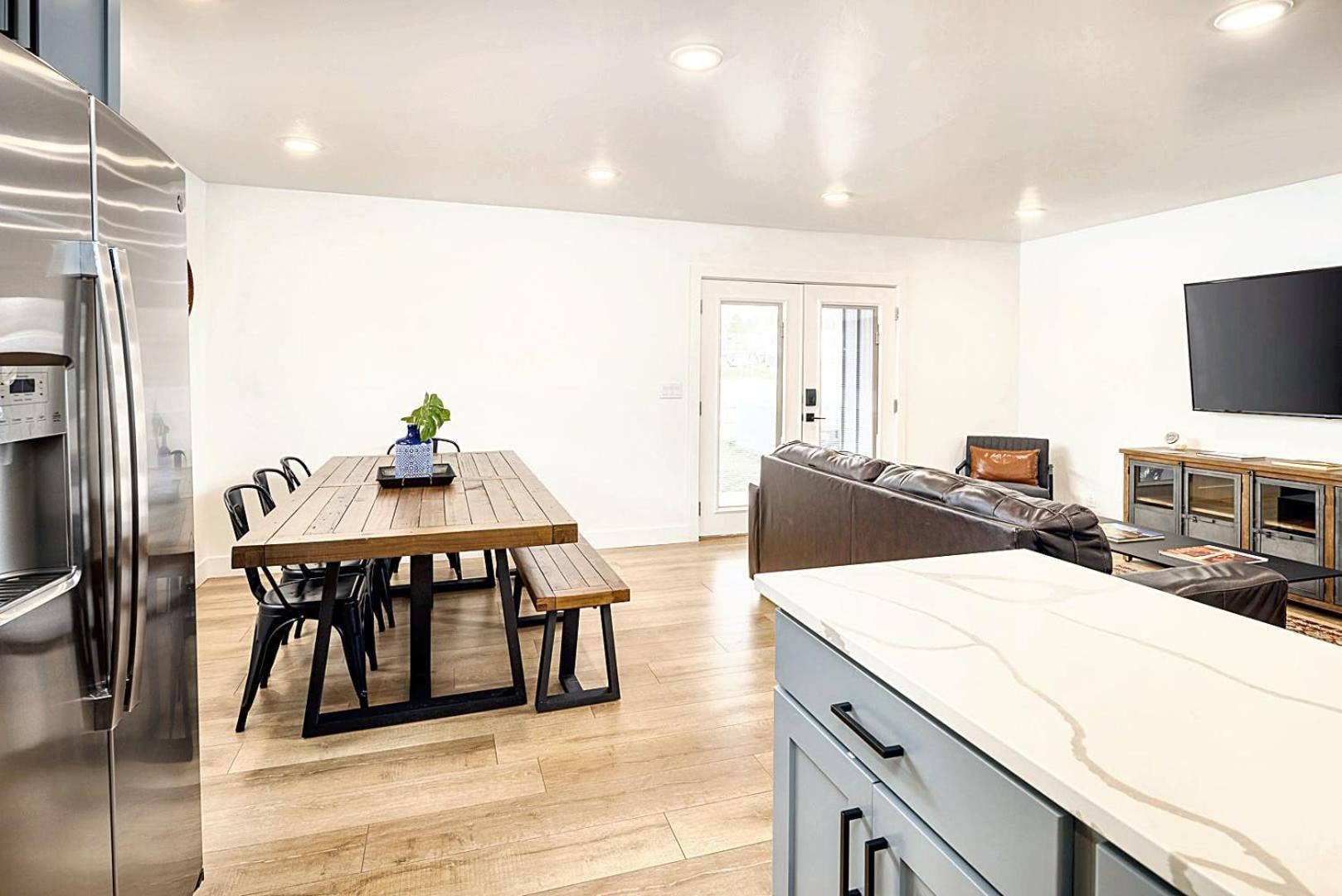 Hébergement de vacances Near Downtown Stylish 2br With Amazing Patio - 5 *